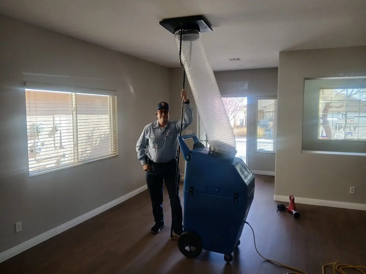 Professional Emergency HVAC Repair work inside a Mercedes home